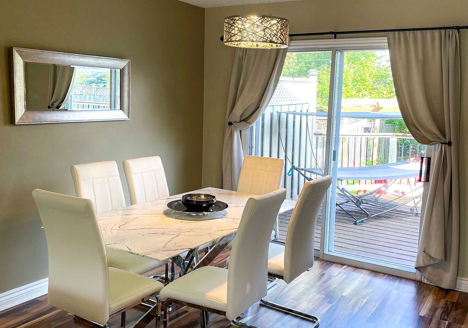 298-glenwoods-avenue-georgina-ontario-n13704812