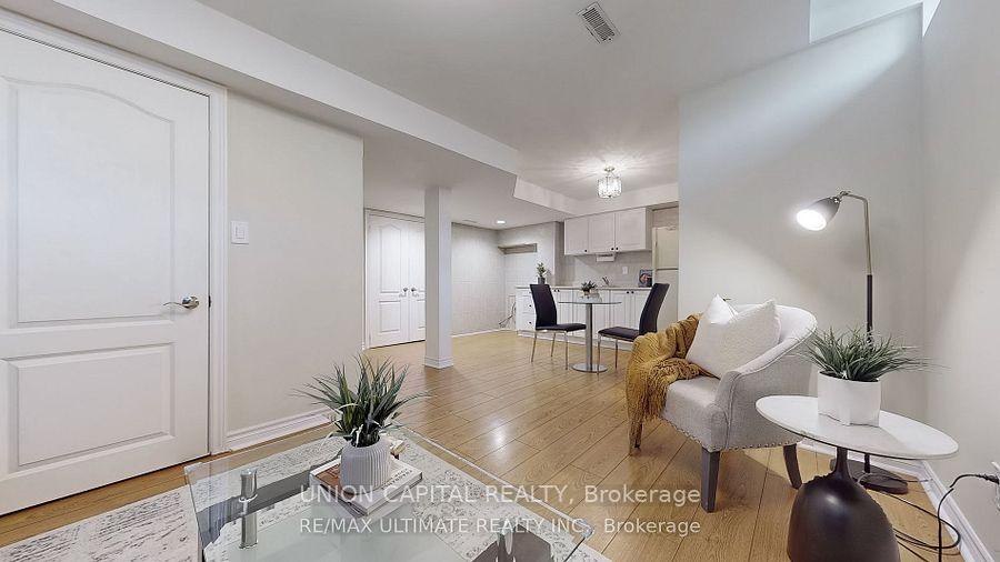 46-clover-street-markham-ontario-n13704876