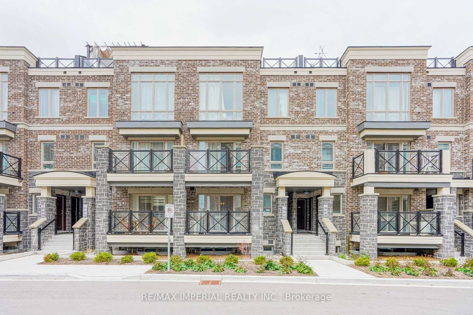 15-westmeath-lane-markham-ontario-n13705072