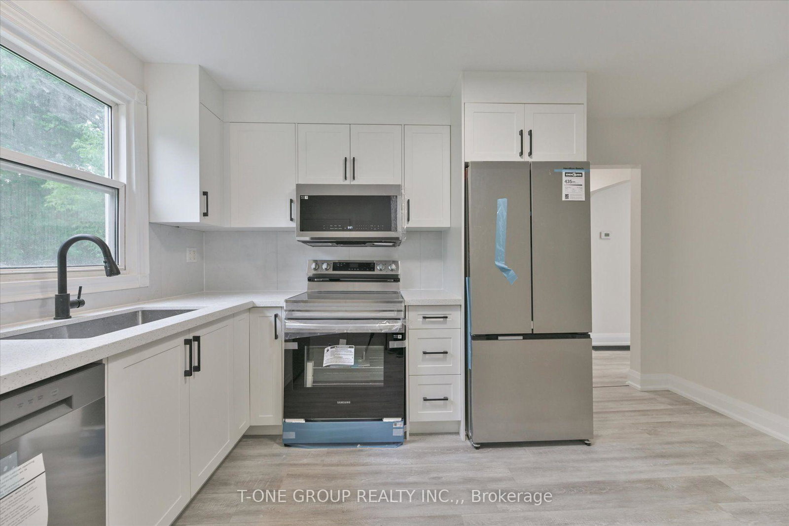 18160-leslie-street-east-gwillimbury-ontario-n13705230