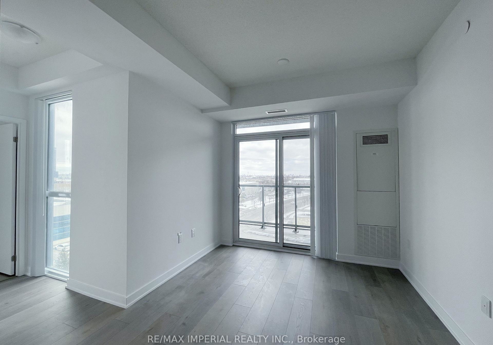 38-honeycrisp-crescent-vaughan-ontario-n13705730