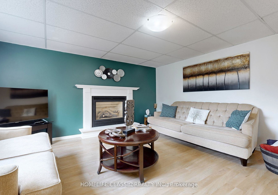267-savage-road-newmarket-ontario-n13705740