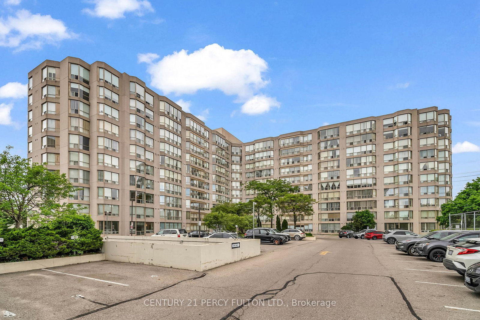 309-major-mackenzie-avenue-richmond-hill-ontario-n13705792