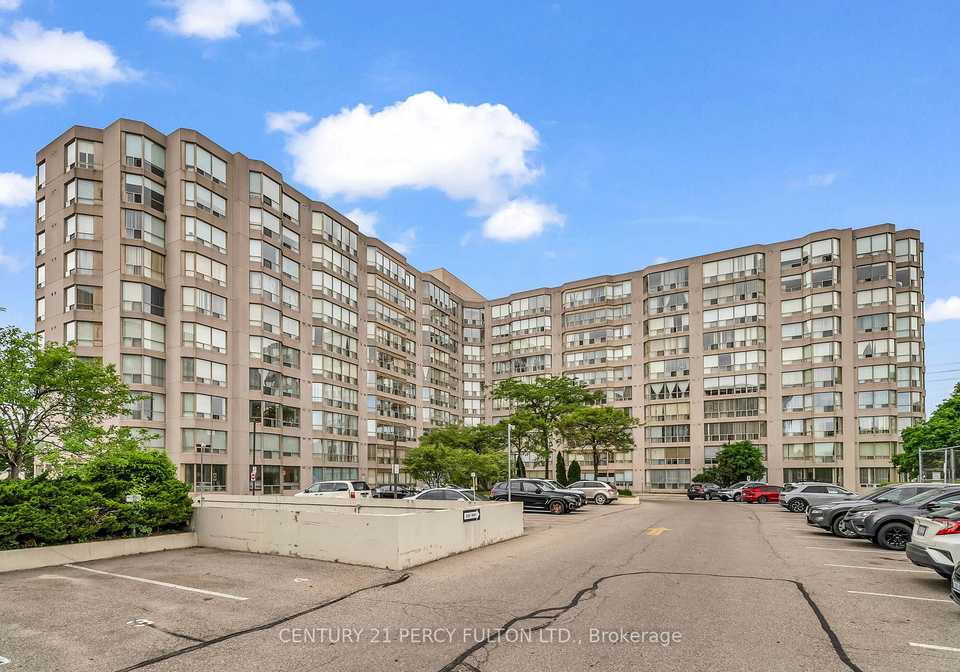 309-major-mackenzie-avenue-richmond-hill-ontario-n13705792