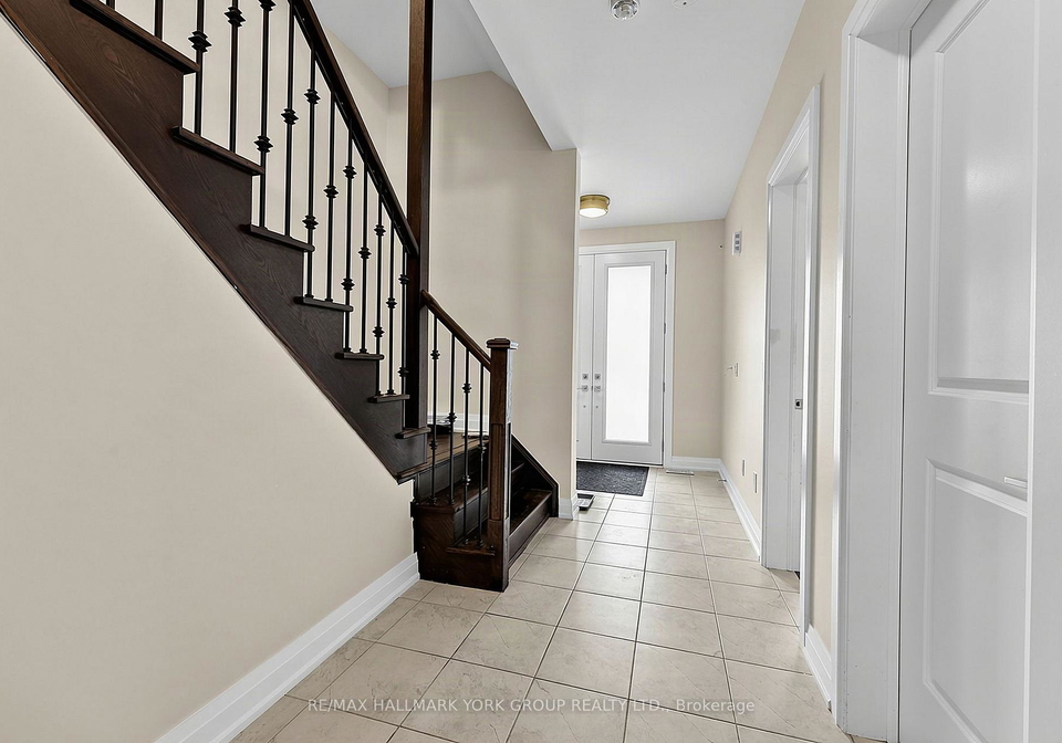 21-sparks-street-aurora-ontario-n13705816