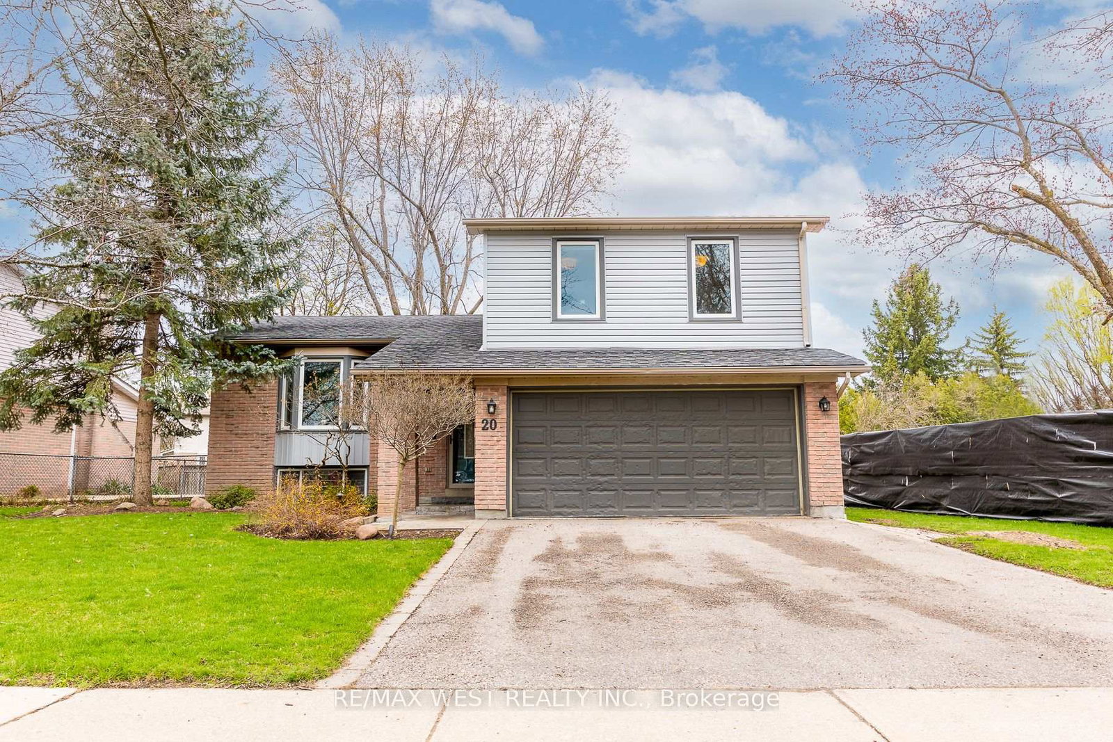 20-sanderson-crescent-richmond-hill-ontario-n13705946