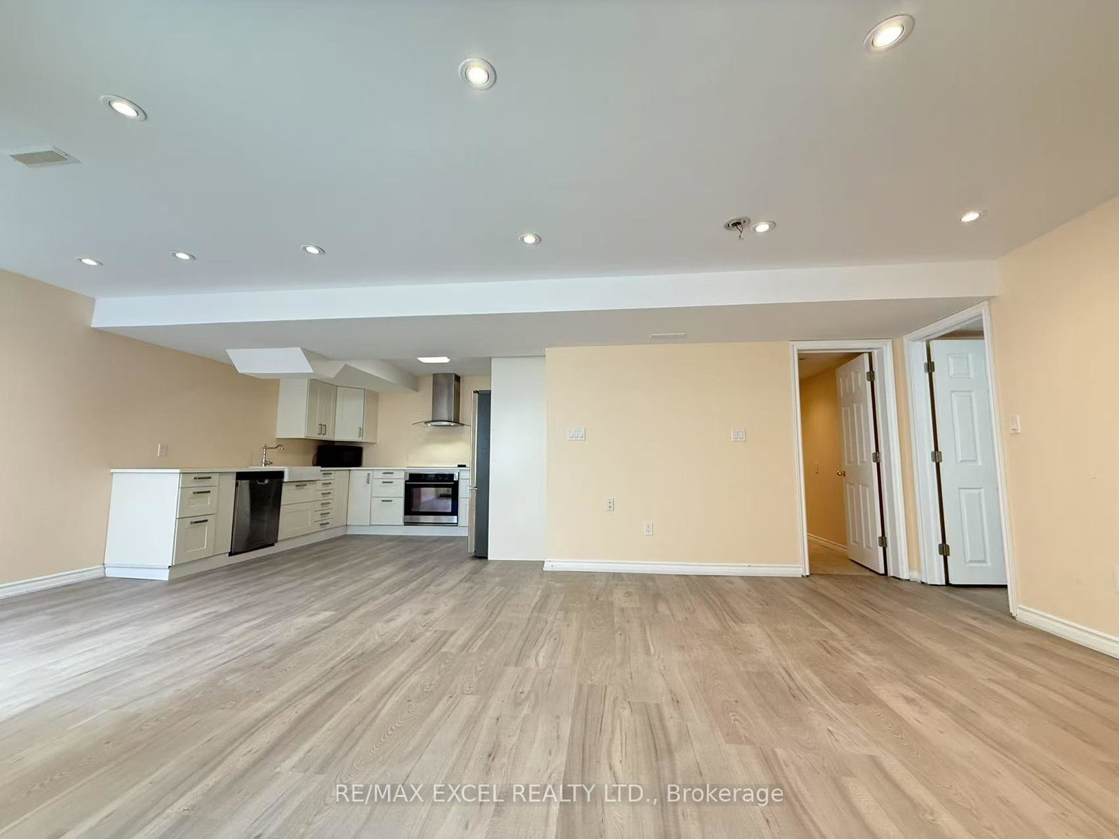 278-ivy-jay-crescent-aurora-ontario-n13706076