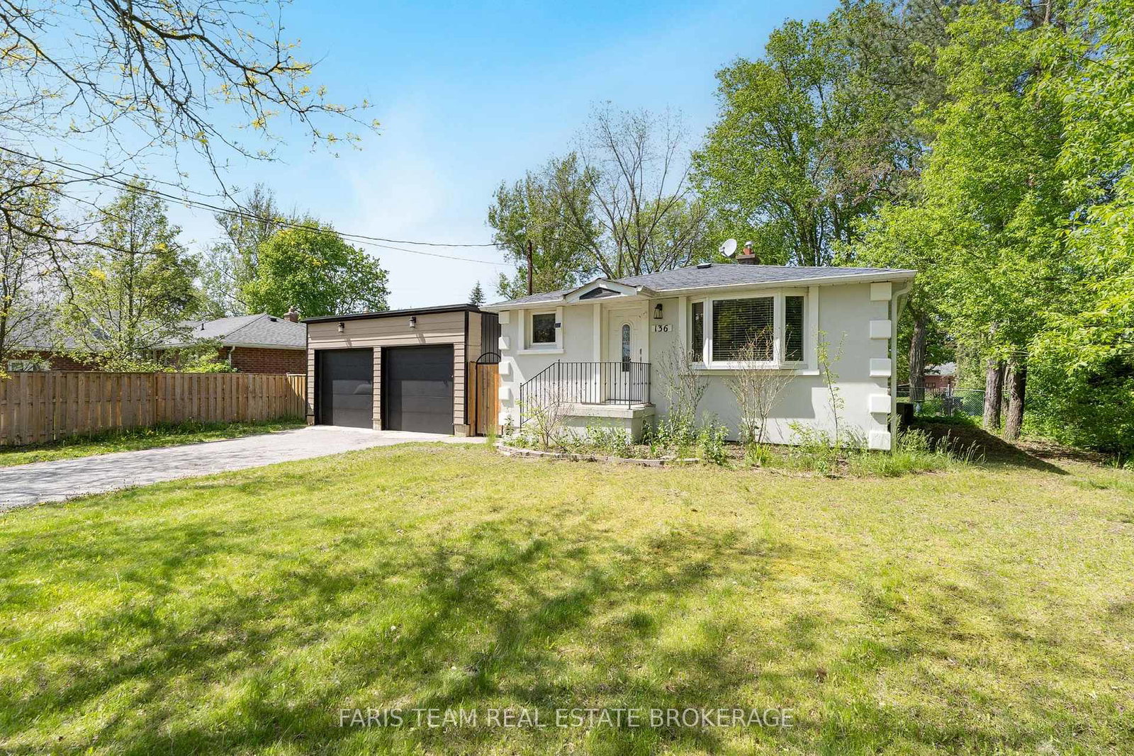 136-oriole-drive-east-gwillimbury-ontario-n13706298