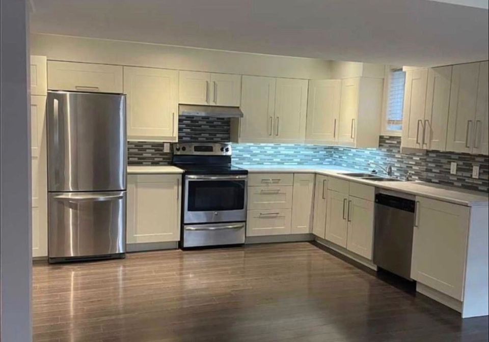 121-silver-maple-road-basement-richmond-hill-ontario-n13706300