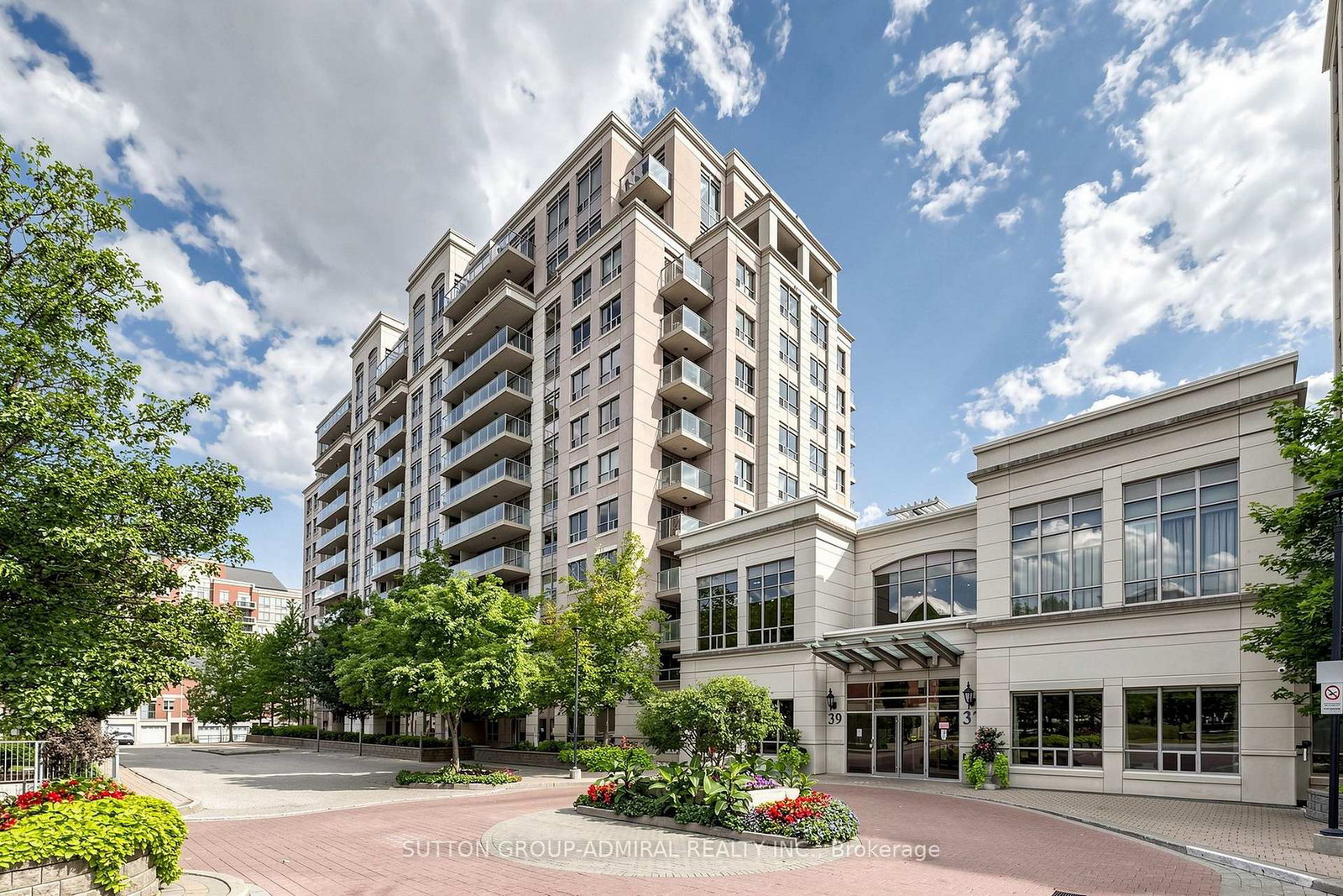 39-galleria-parkway-markham-ontario-n13706366