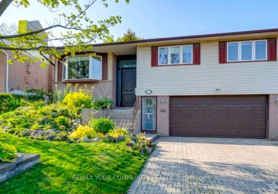 372-dixon-boulevard-newmarket-ontario-n13706536