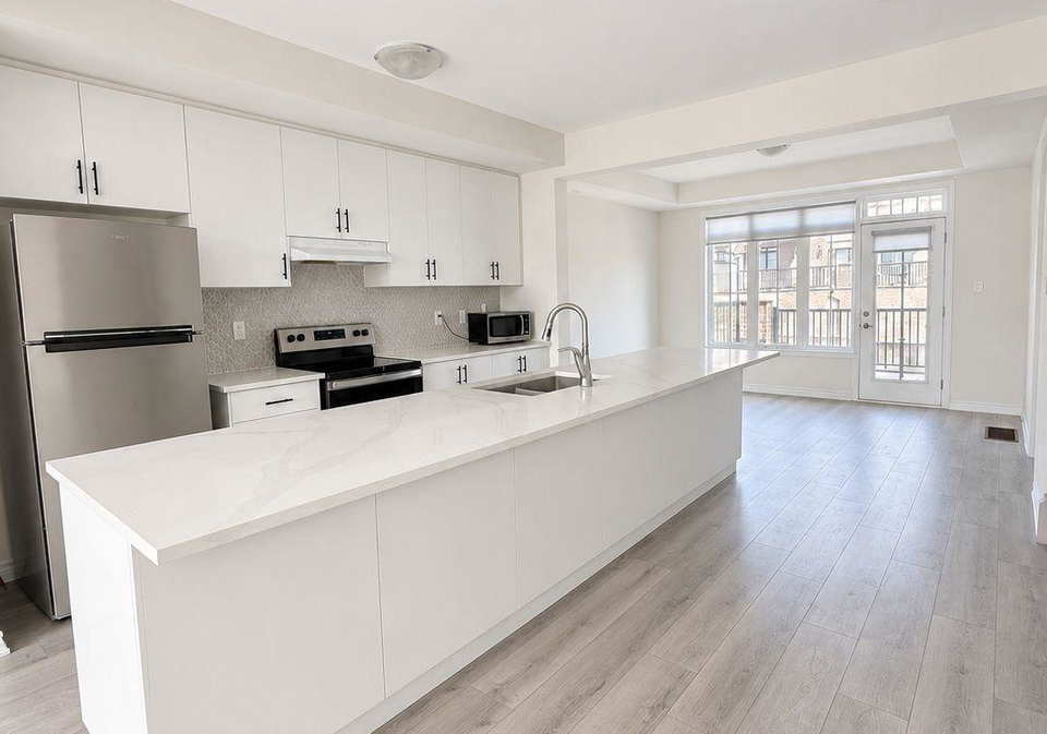3-verbana-street-east-gwillimbury-ontario-n13706856