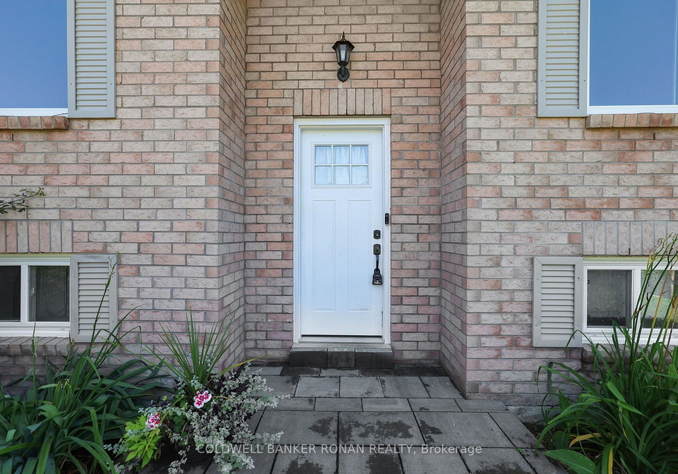 8-mccarthy-crescent-essa-ontario-n13706988