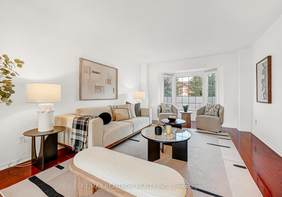 37-dumaurier-crescent-richmond-hill-ontario-n13707040