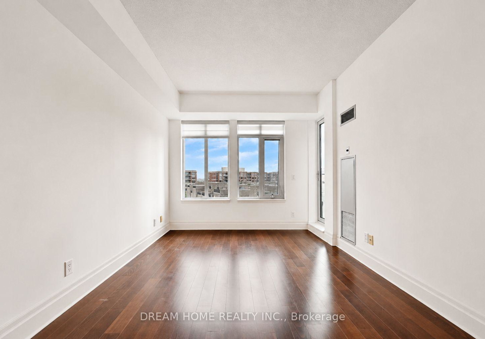 111-upper-duke-crescent-markham-ontario-n13707074
