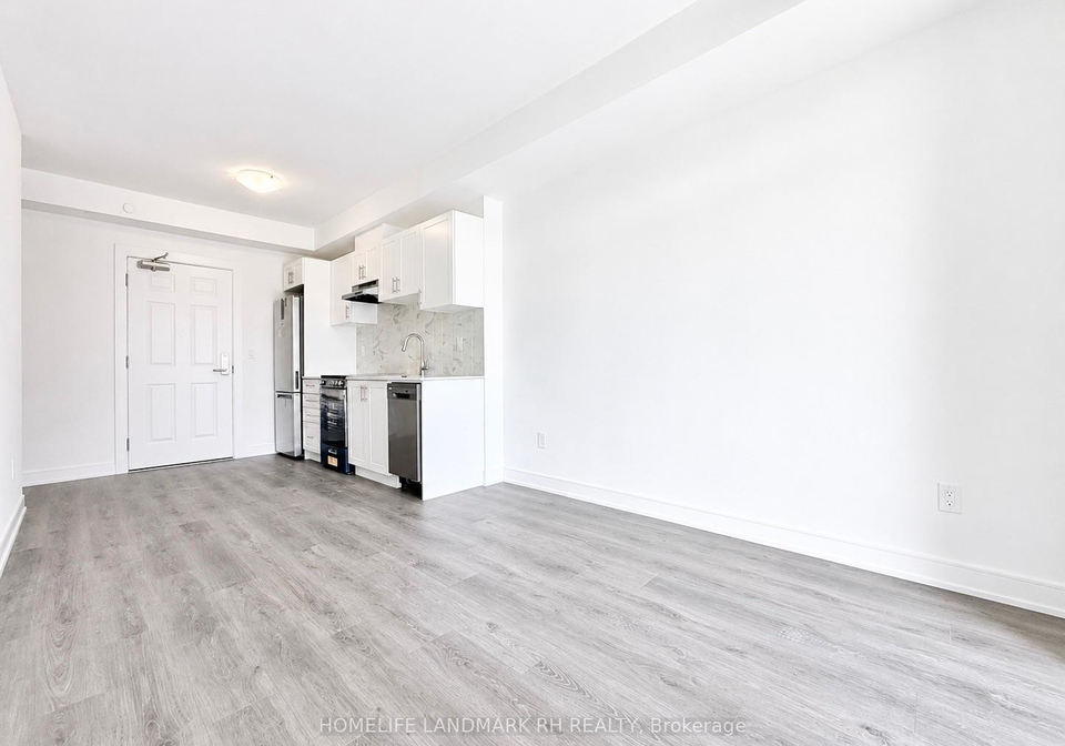 715-davis-drive-newmarket-ontario-n13707100