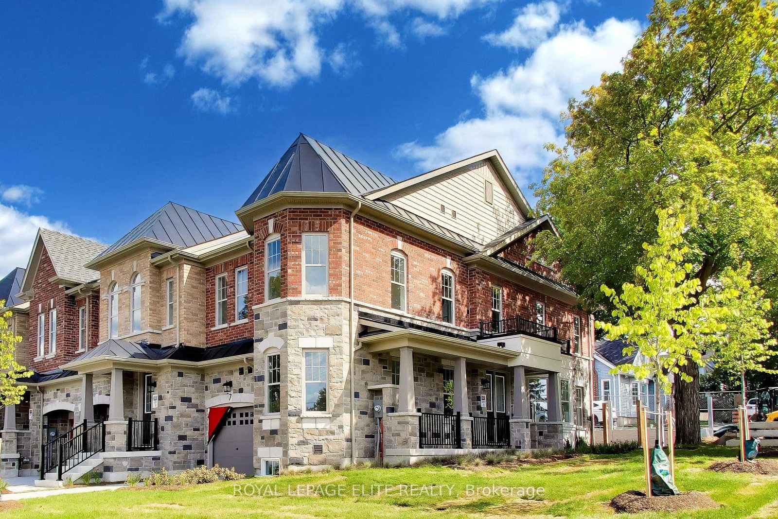 7-dennison-street-s-king-ontario-n13707334