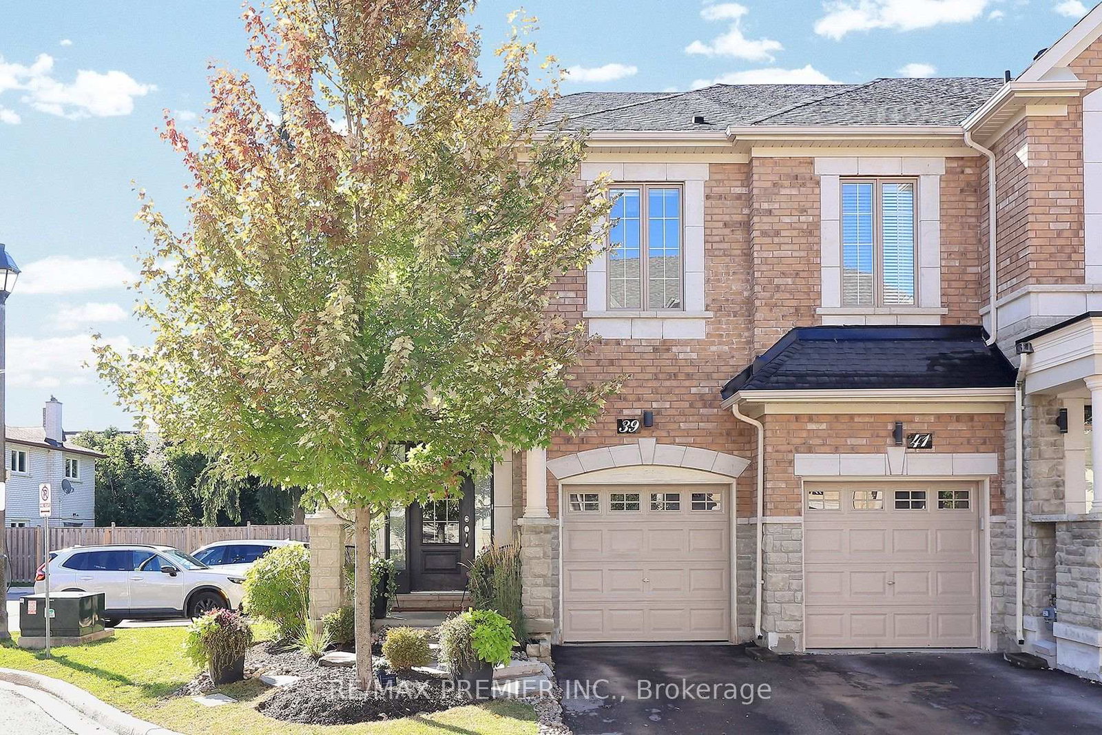 39-caliber-court-king-ontario-n13707584
