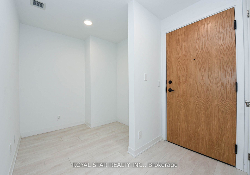 7950-bathurst-street-vaughan-ontario-n13707658