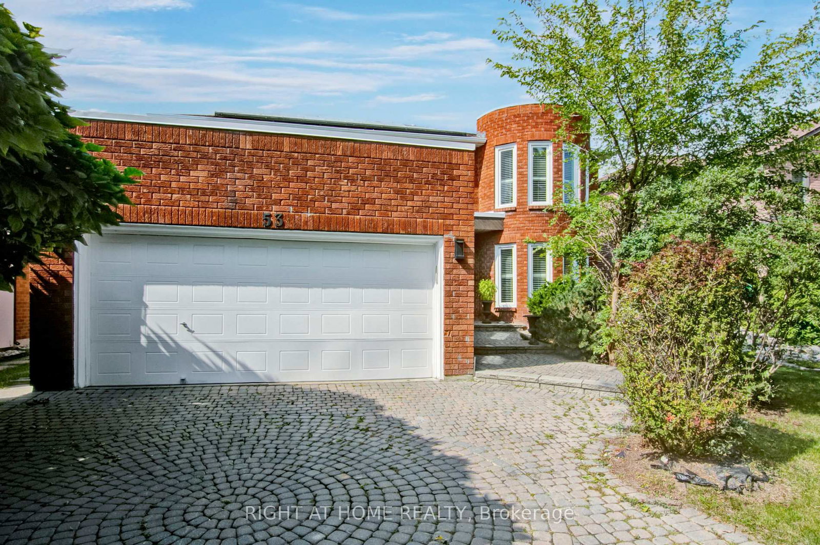 53-waltham-crescent-richmond-hill-ontario-n13707700