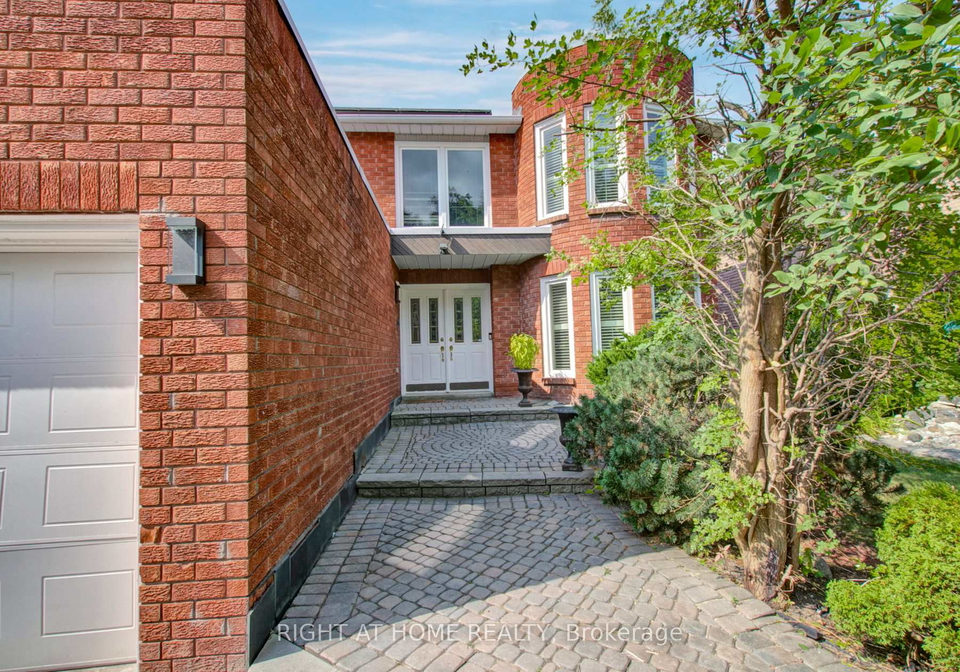 53-waltham-crescent-richmond-hill-ontario-n13707700