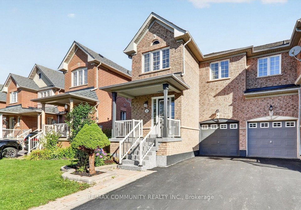 82-burgess-crescent-newmarket-ontario-n13708300