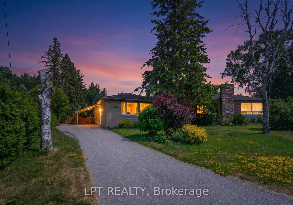 31-patrick-drive-aurora-ontario-n13709254