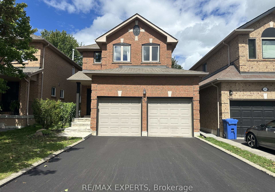 249-rushbrook-drive-newmarket-ontario-n13709444
