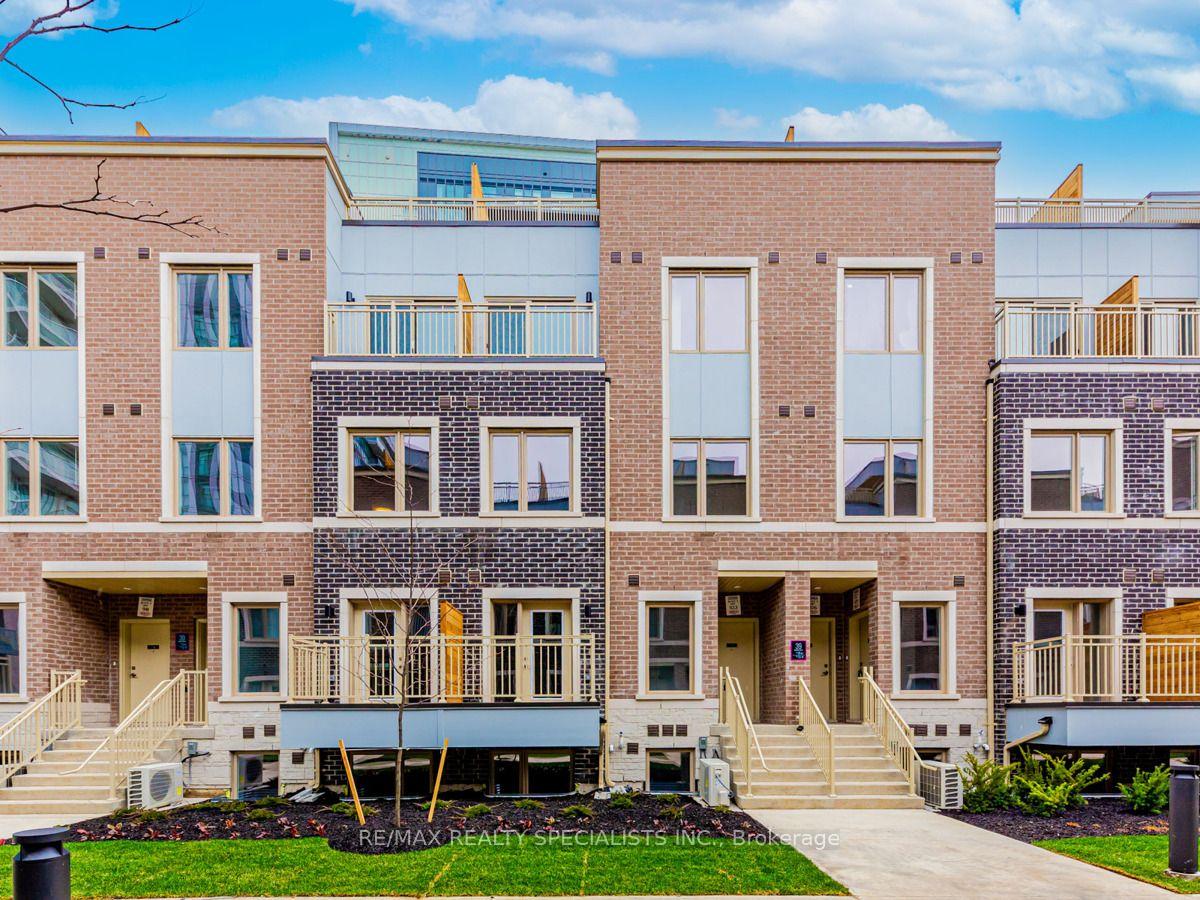 39-honeycrisp-crescent-vaughan-ontario-n13709486