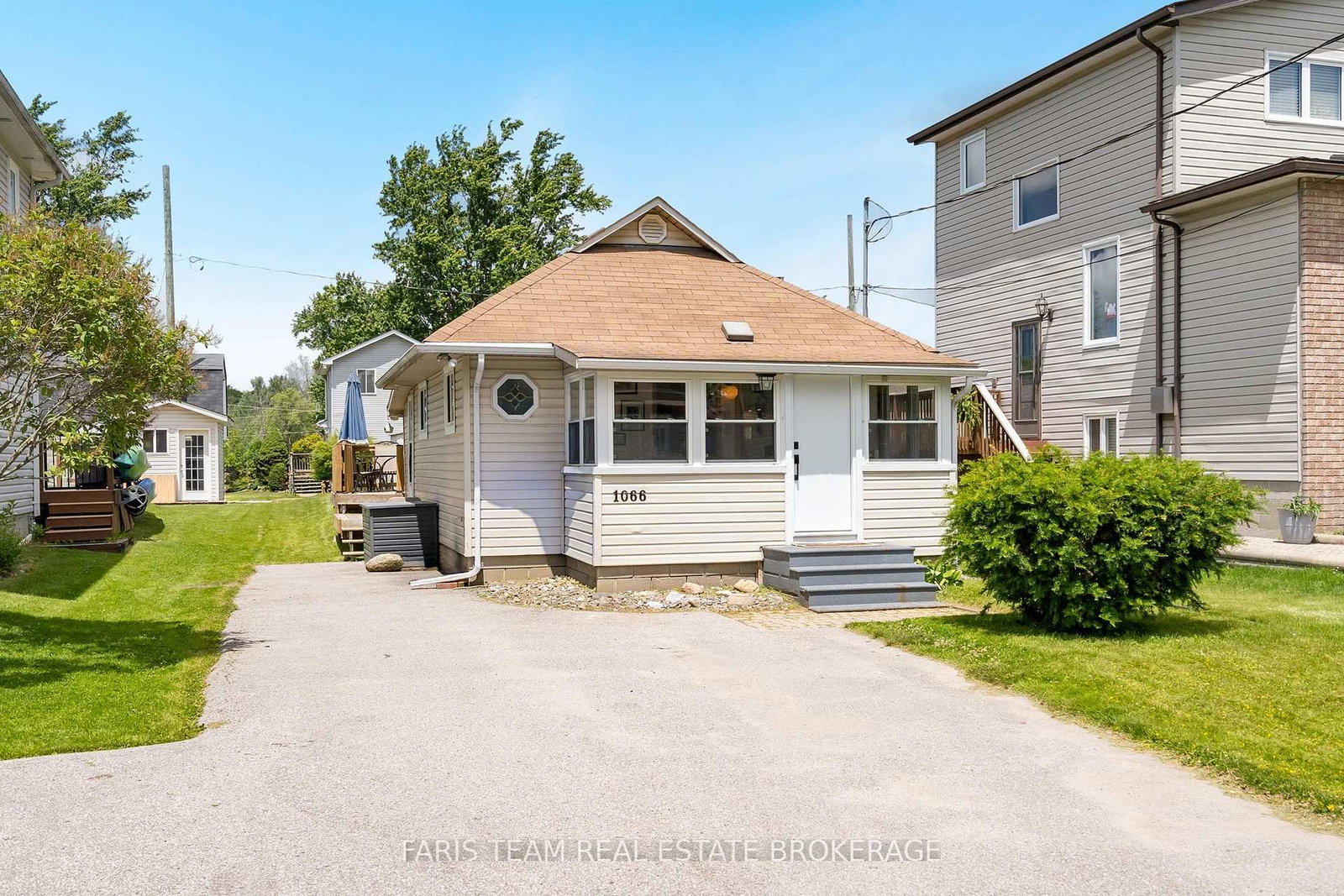 1066-wood-street-innisfil-ontario-n13709614