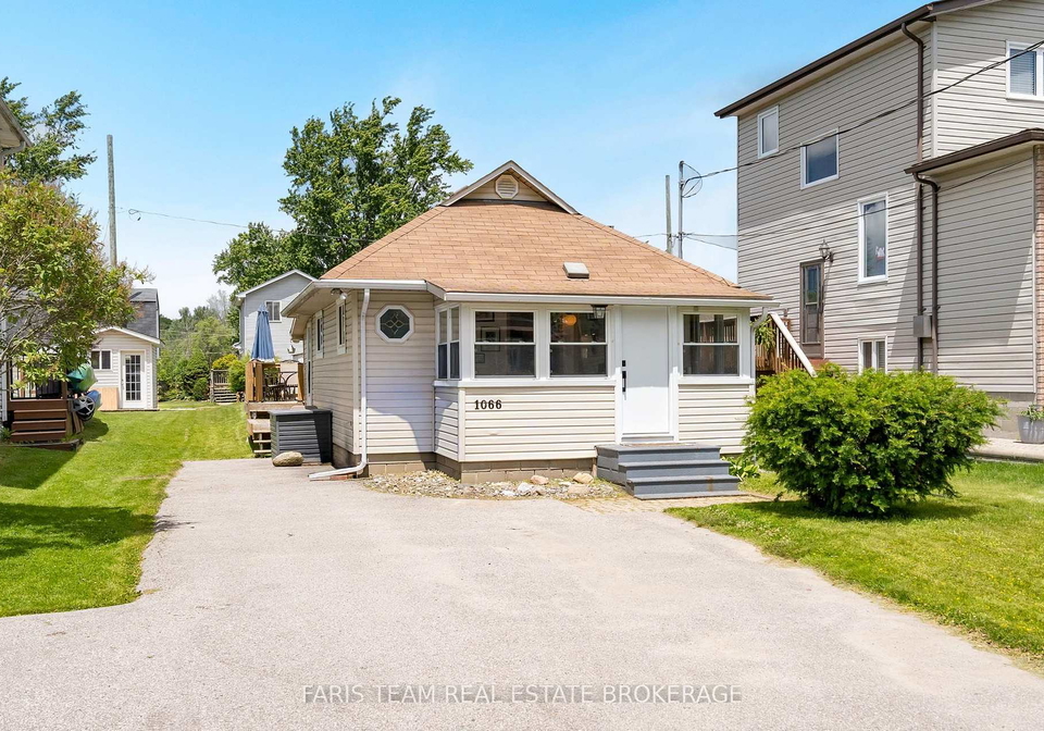 1066-wood-street-innisfil-ontario-n13709614