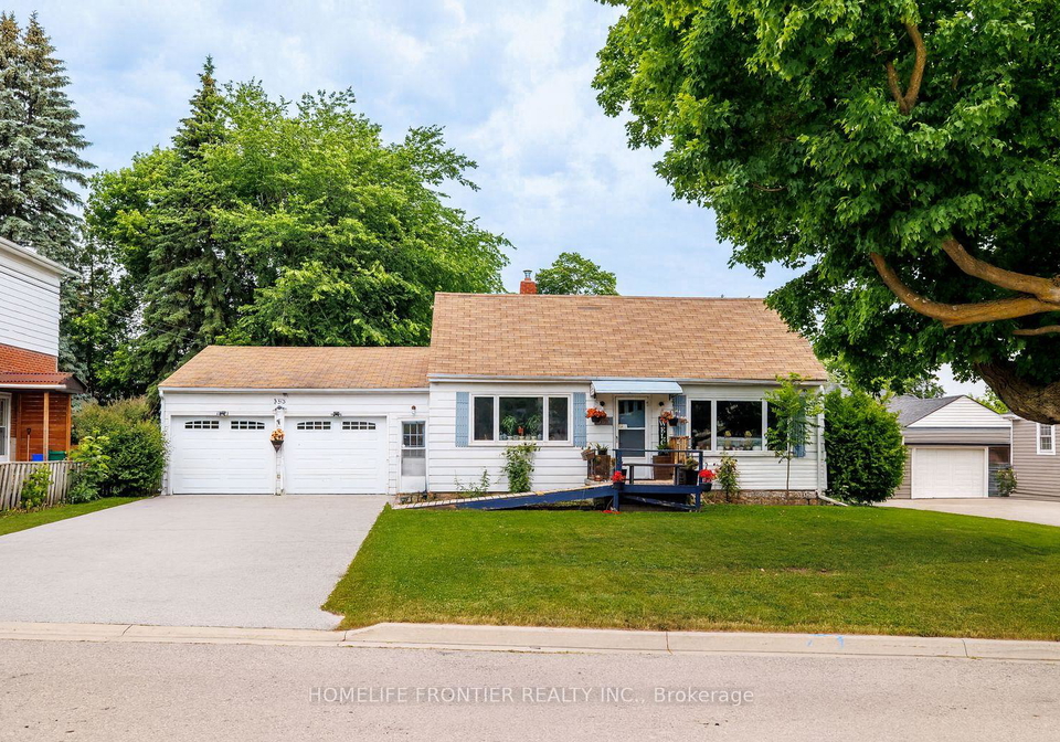 593-watson-avenue-newmarket-ontario-n13710042