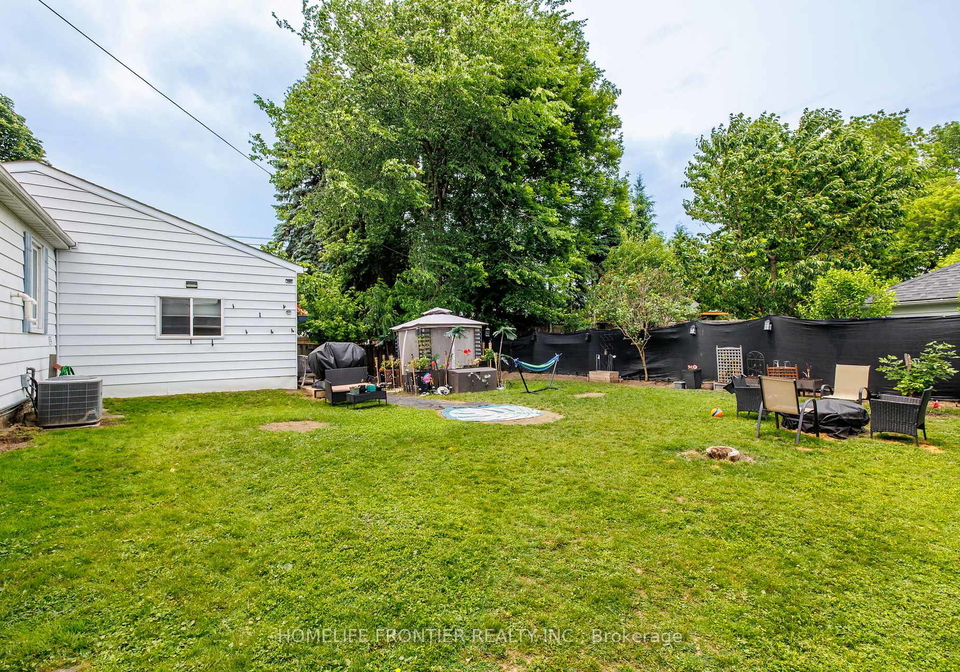 593-watson-avenue-newmarket-ontario-n13710042