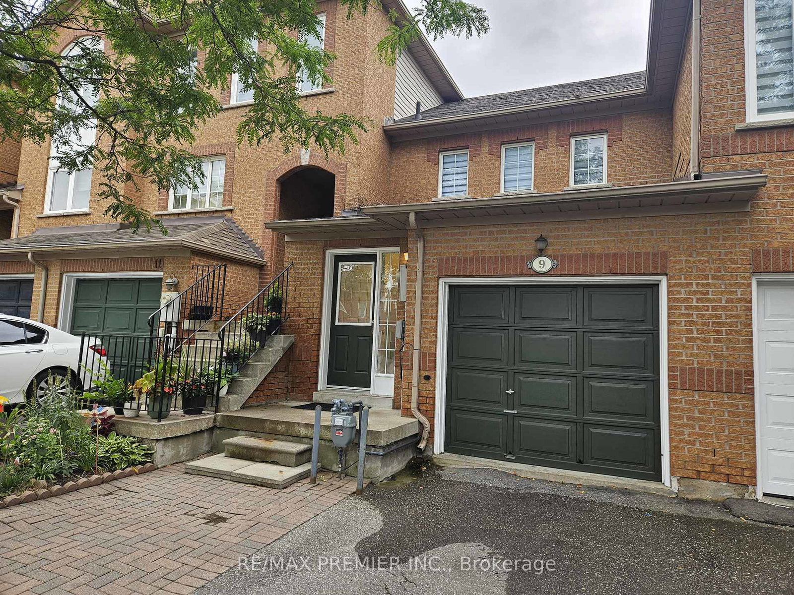 9-lucena-crescent-vaughan-ontario-n13710216