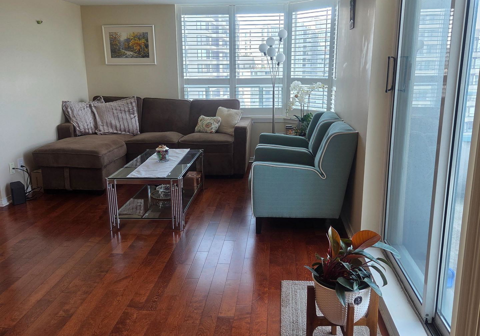 1-emerald-lane-vaughan-ontario-n13710514