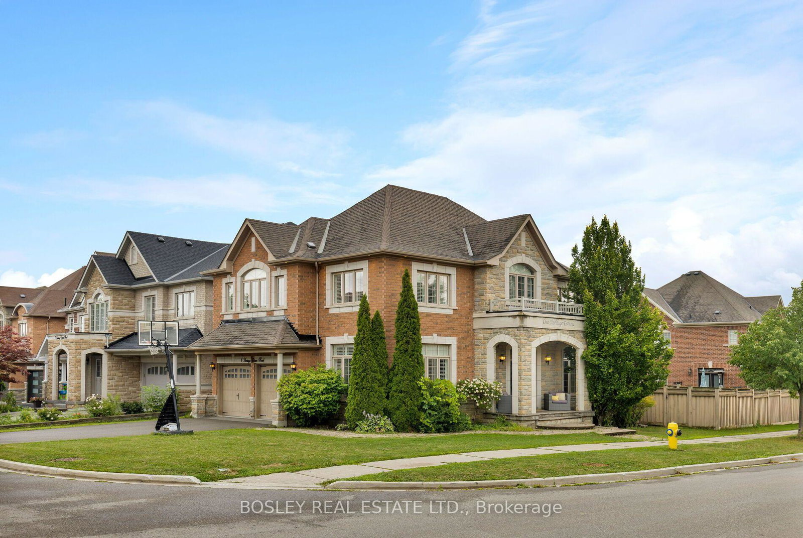 1-heritage-estates-road-vaughan-ontario-n13710986
