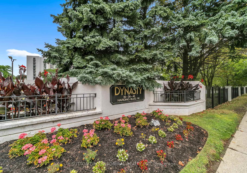 30-harding-boulevard-w-richmond-hill-ontario-n13711296