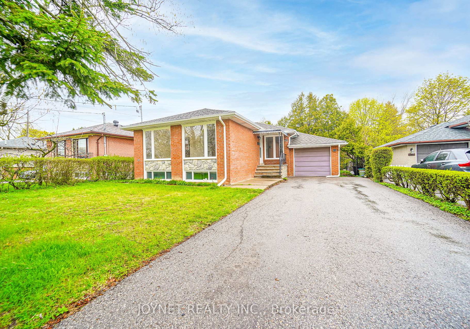 299-palmer-avenue-richmond-hill-ontario-n13711344