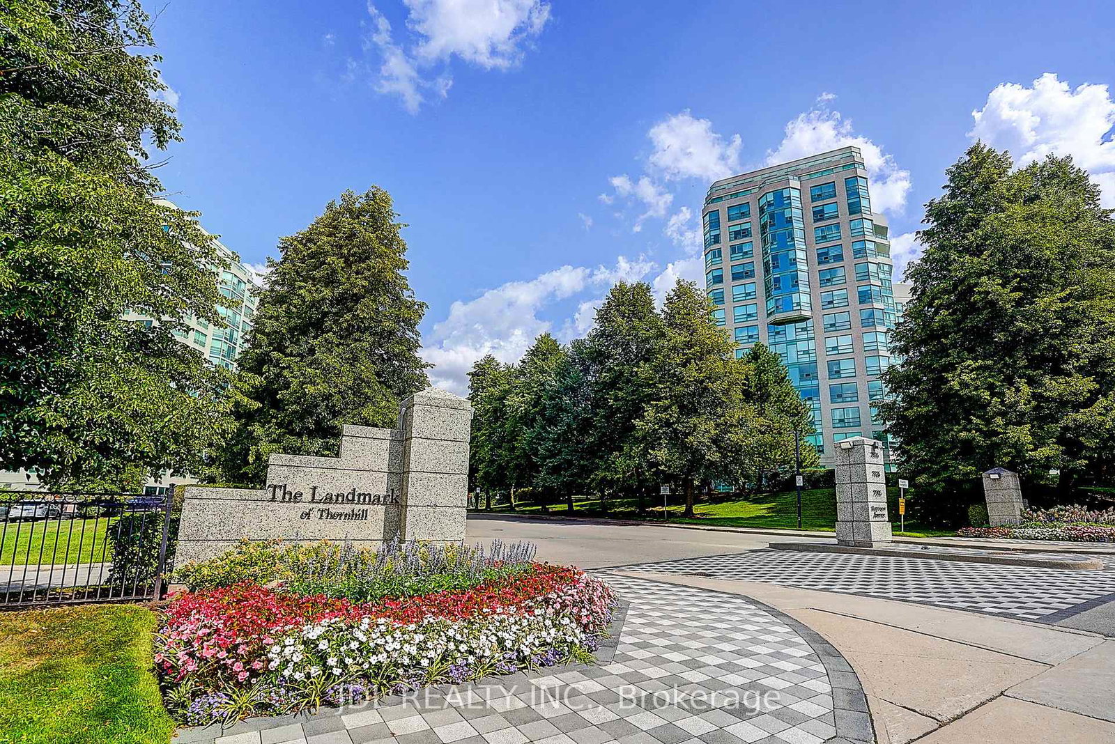 7825-bayview-avenue-markham-ontario-n13711426