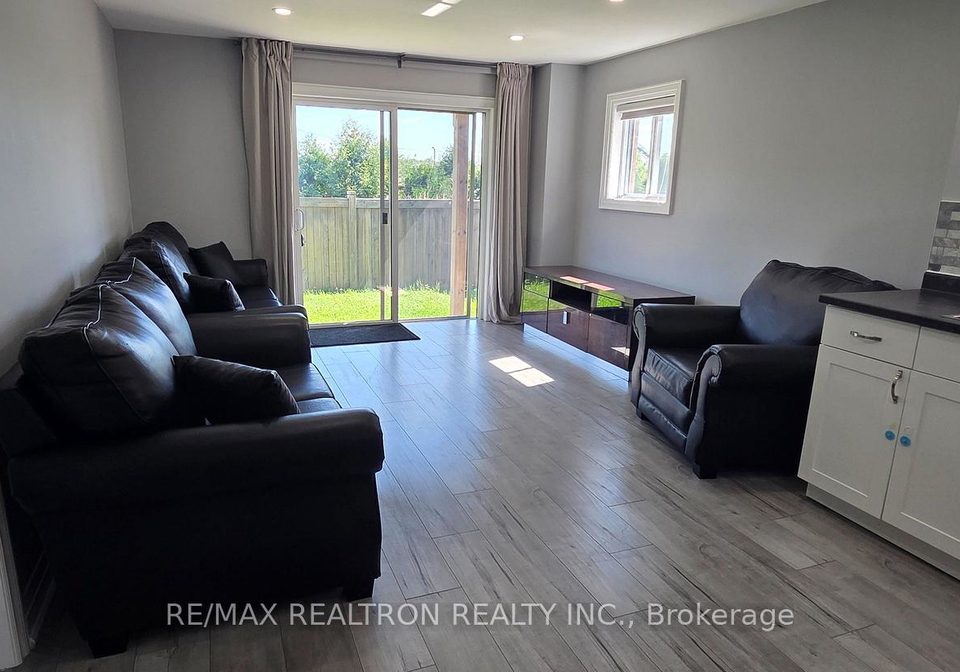 45-hopewell-avenue-vaughan-ontario-n13711576