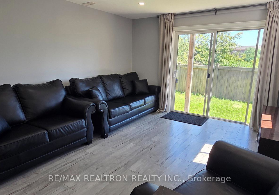45-hopewell-avenue-vaughan-ontario-n13711576