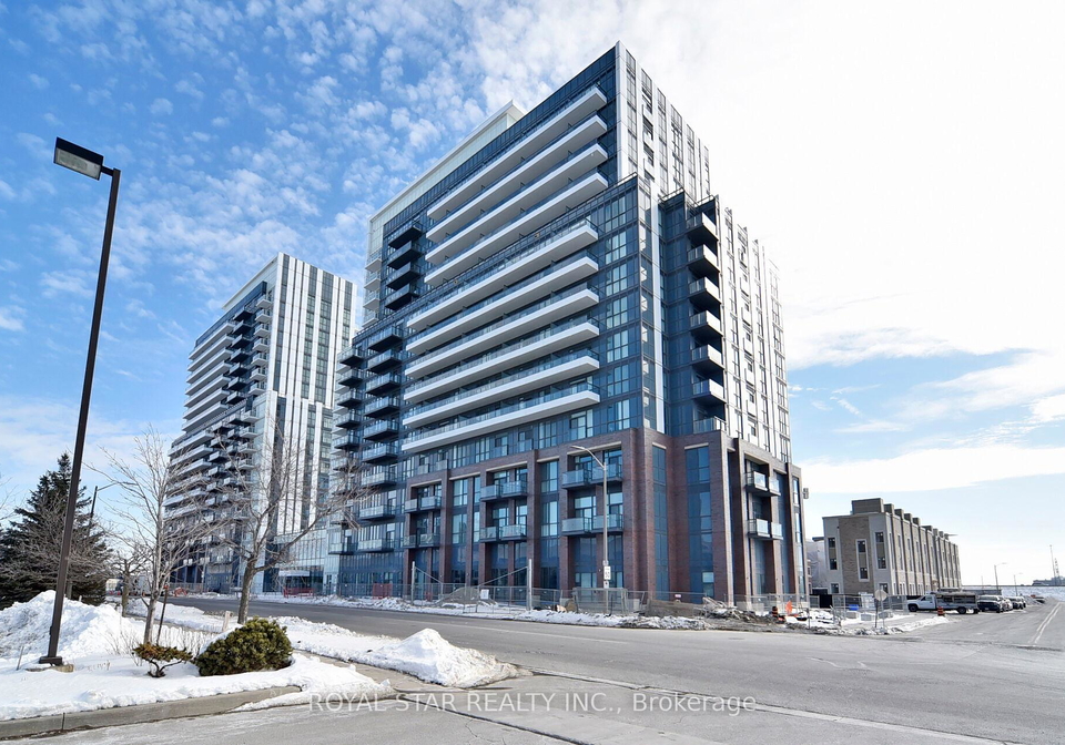 10-honeycrisp-crescent-vaughan-ontario-n13711892