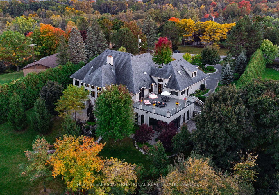 111-manitou-drive-king-ontario-n13712102