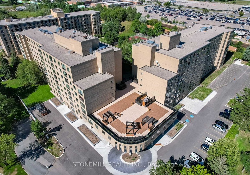 326-major-mackenzie-drive-e-richmond-hill-ontario-n13712168