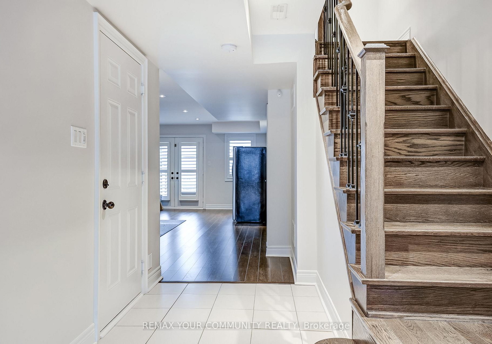 22-lowther-avenue-richmond-hill-ontario-n13712202
