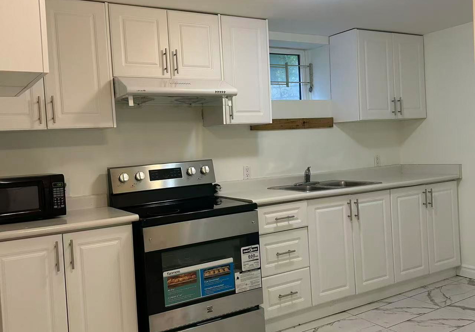 448-elmwood-avenue-richmond-hill-ontario-n13712430