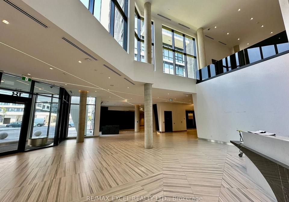 8-water-walk-drive-markham-ontario-n13712692