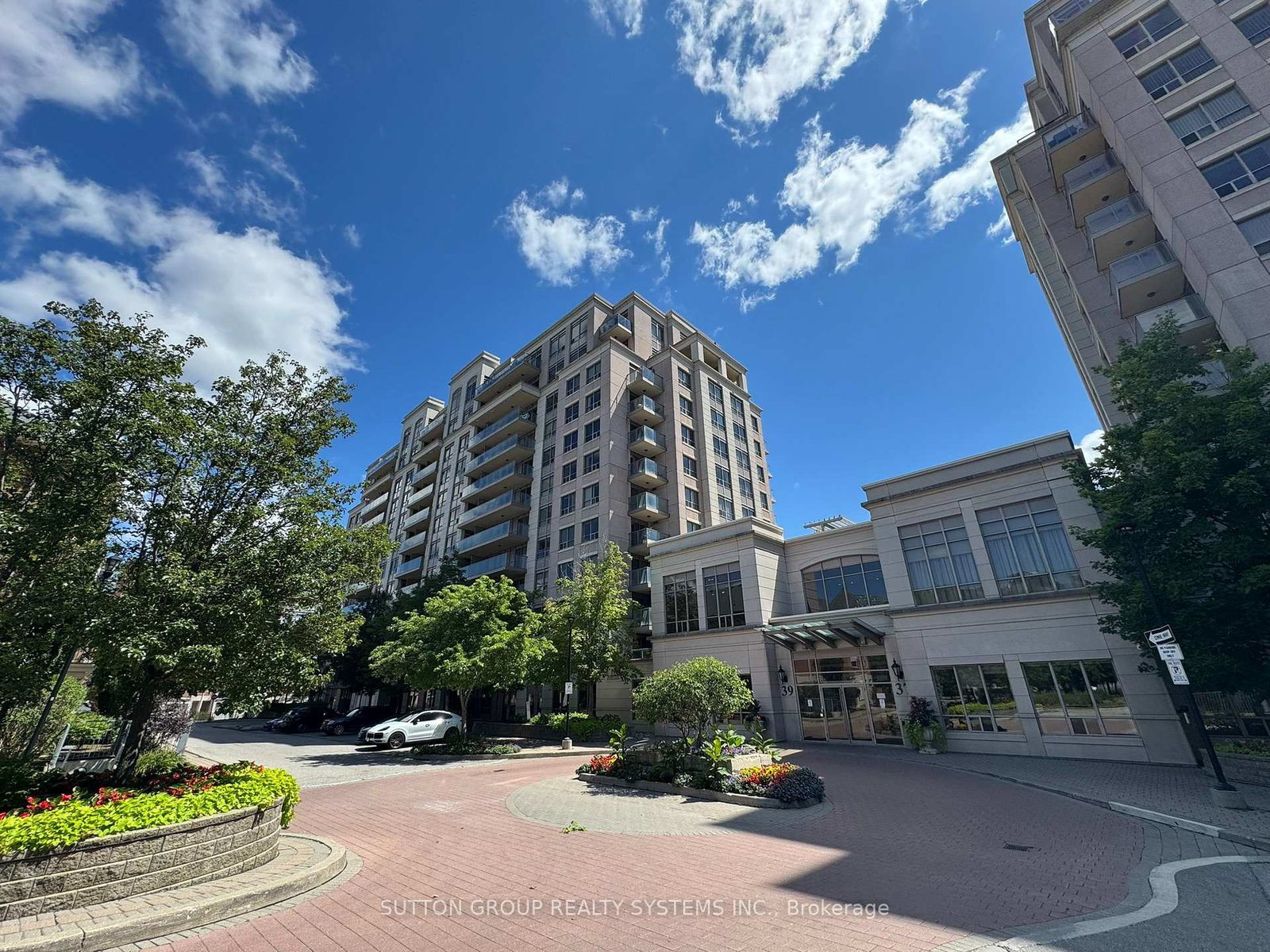 39-galleria-parkway-markham-ontario-n13713014
