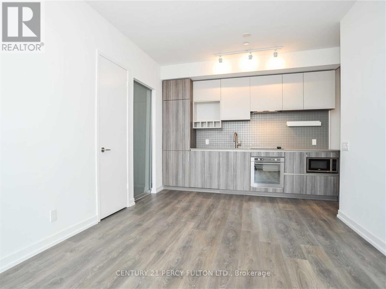 898-portage-parkway-vaughan-ontario-n13713206