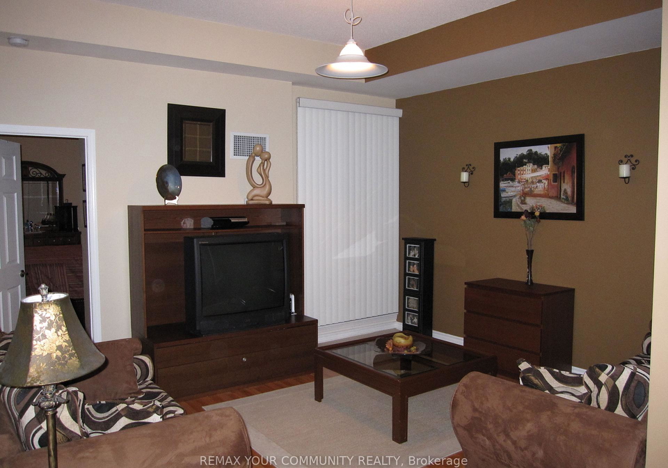 11121-yonge-street-richmond-hill-ontario-n13713606